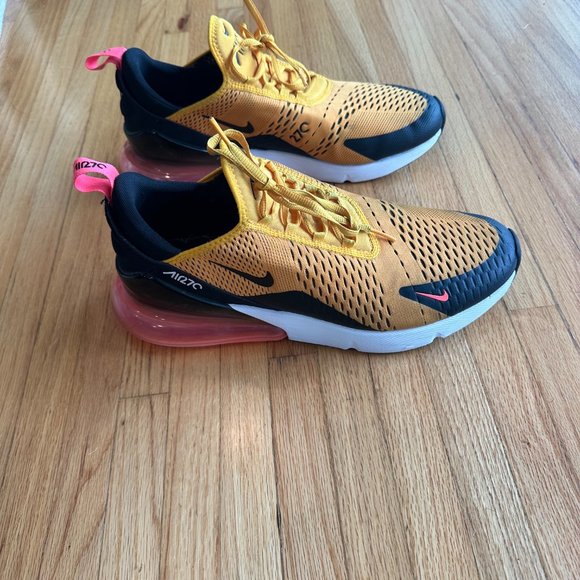 Nike Air 270 University Gold Shoes (yellow and pink), Men's Size 12 - Picture 4 of 5